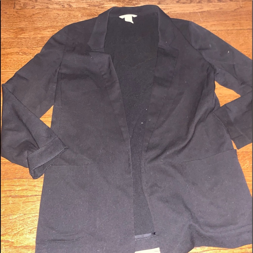 Simple Black H&M Blazer (Size 4)